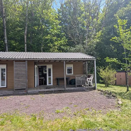 Mobil-home Moderne Dans La Nature D'auvergne - Fr-1-814-134 Chalet Egliseneuve-d'Entraigues